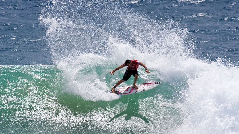 Parkinson dominates at Snapper Rocks