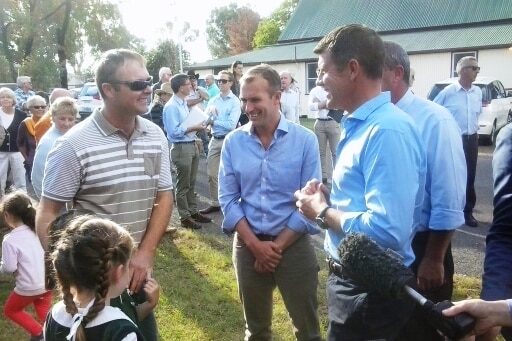 NSW Premier Mike Baird and Planning Minister Rob Stokes meeting Bulga residents in the NSW Hunter Valley.