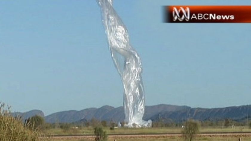 NASA space balloon crashes to earth in Alice Springs