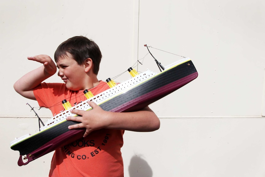 Jaden and the Titanic model