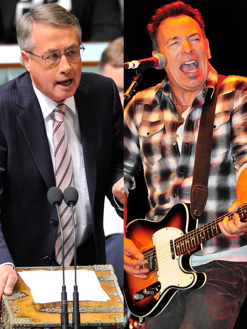 LtoR Wayne Swan and Bruce Springsteen