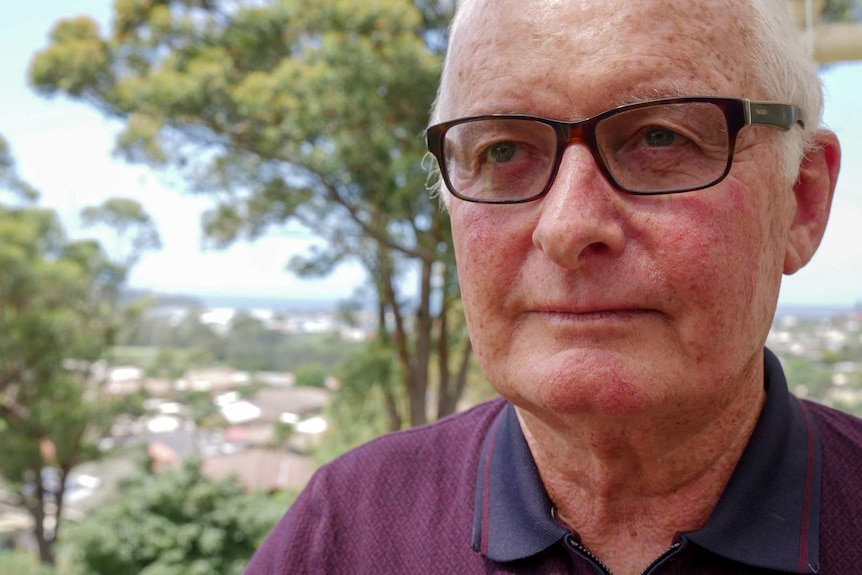 A portrait photo of Stephen Grealy.