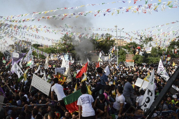 Turkey blast hits opposition rally