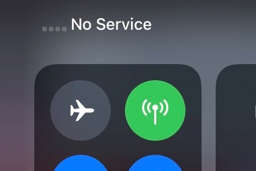 A screenshot from a phone showing no service.