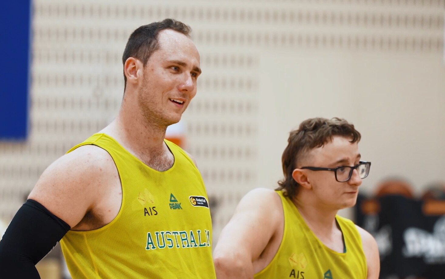 Tom O'Neill-Thorne in a yellow singlet at the AIS.