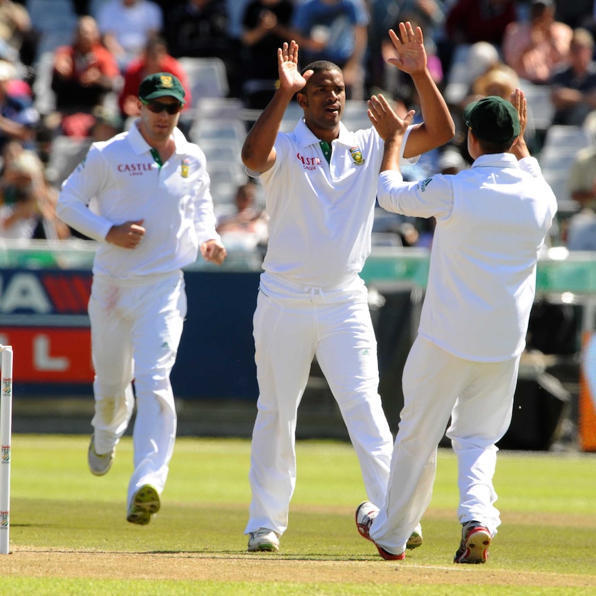 Vernon Philander had a debut to remember with a fantastic return of 5 for 15.