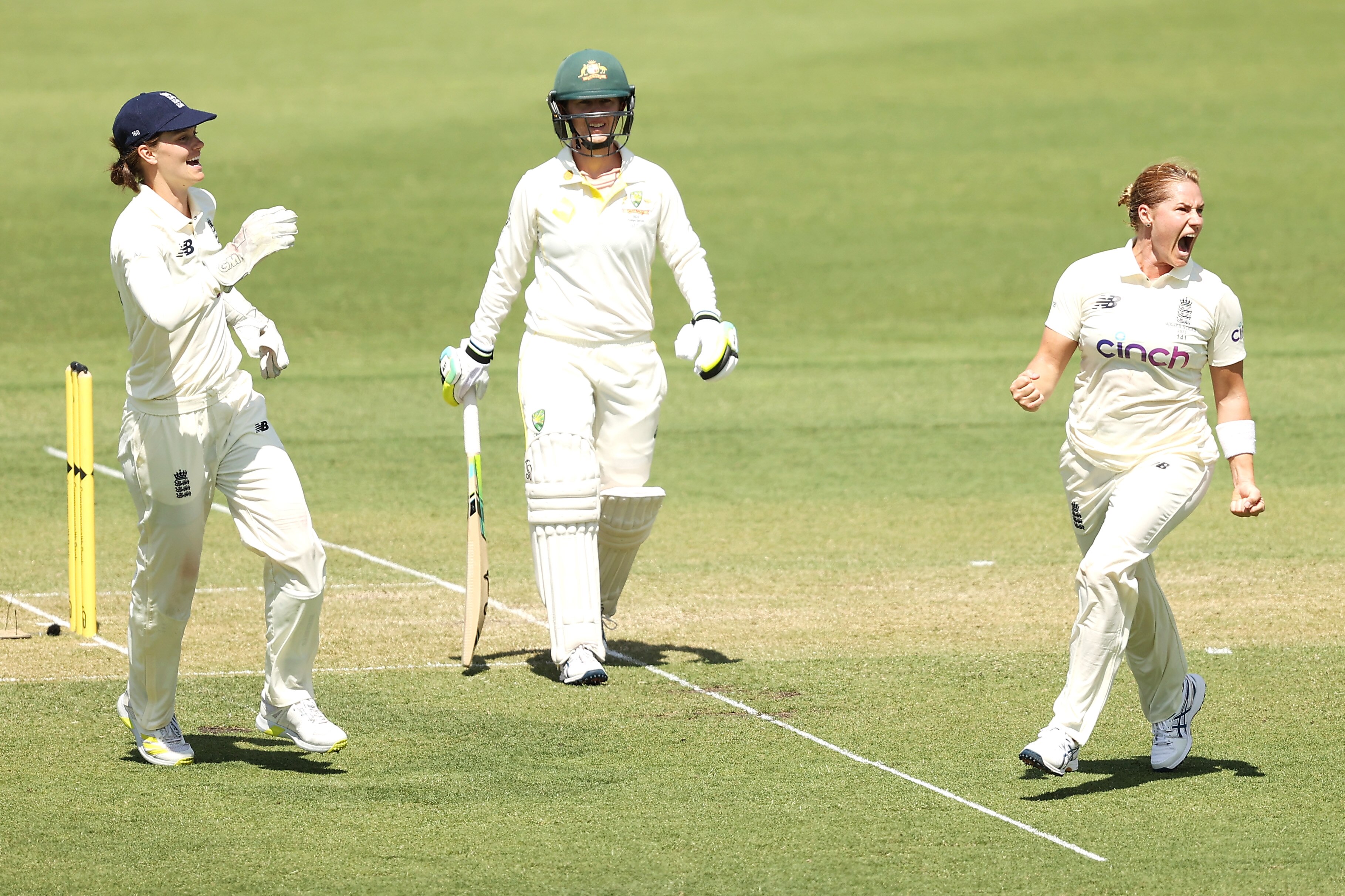 Live: Lanning, Haynes fall agonisingly short of centuries on day one of Women's Ashes Test