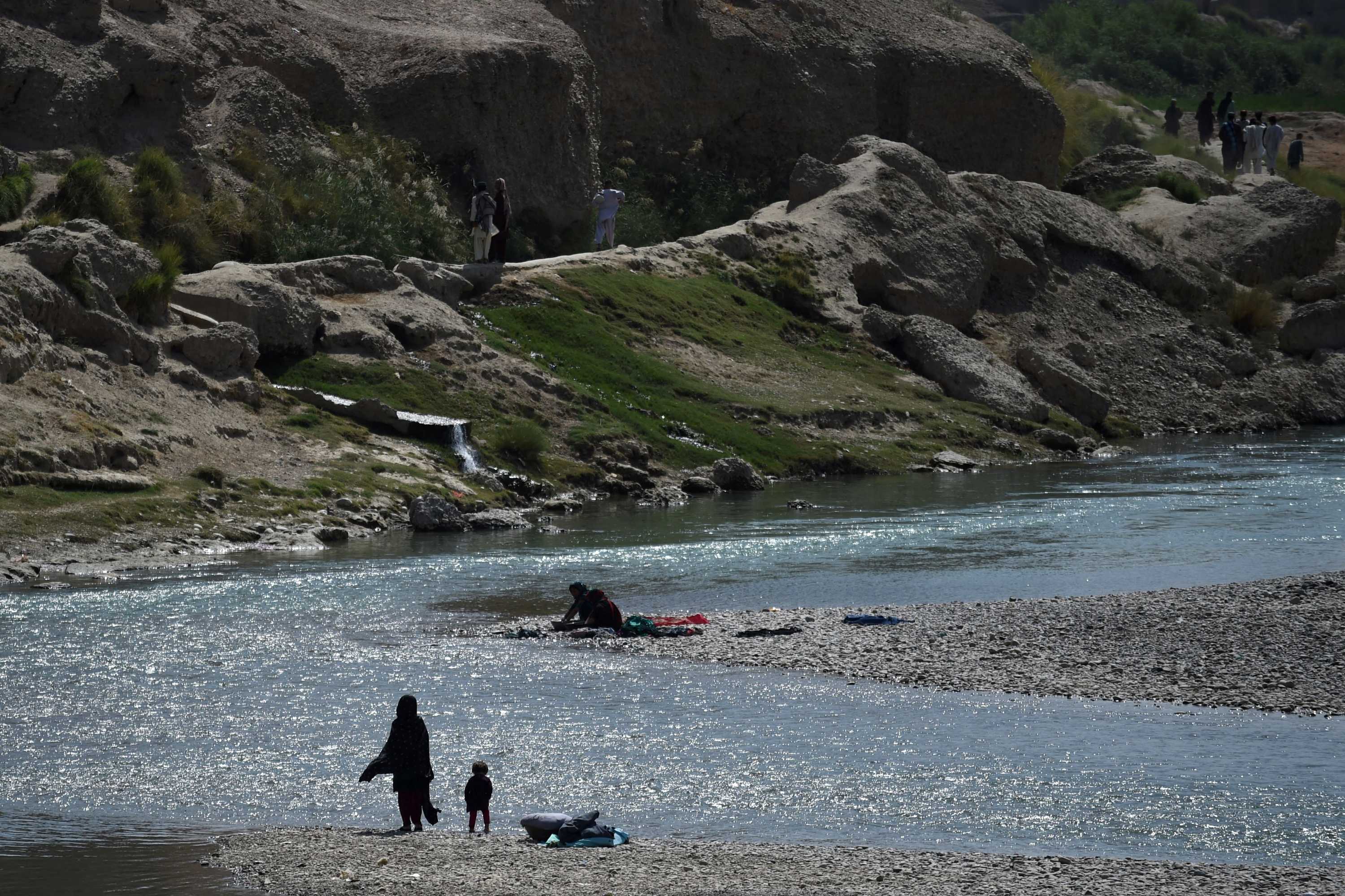 The war through the eyes of rural Afghan women - ABC listen