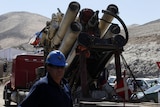 Drill arrives at site of trapped Chilean miners