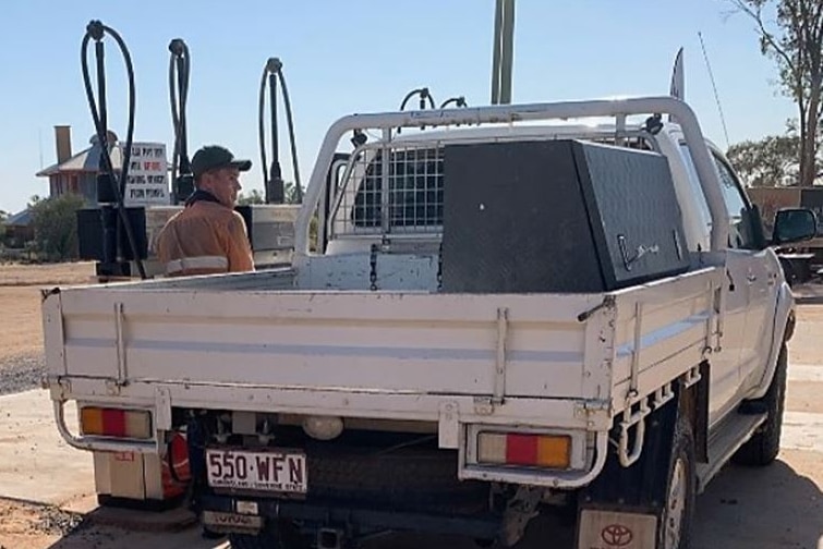 A white ute