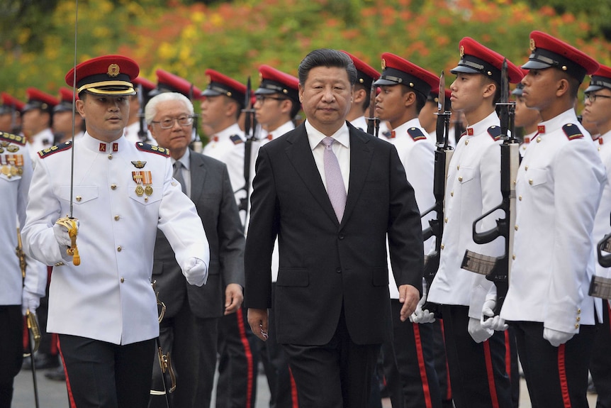 China's Xi Jinping arrives in Singapore
