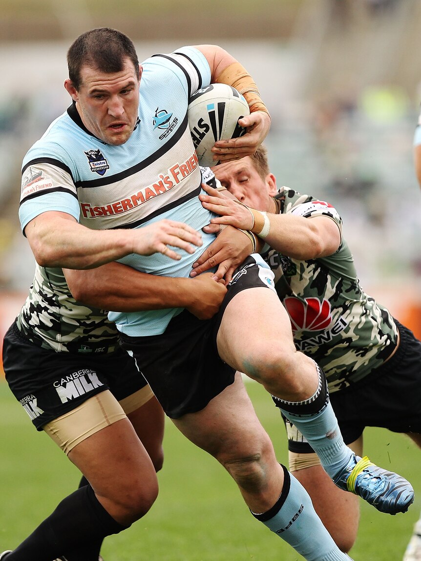 Paul Gallen is reportedly one of the Cronulla players who met with former trainer Trent Elkin.