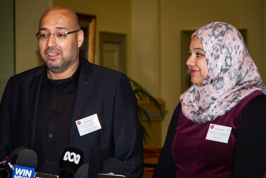 Sameer Syed, bersama juru bicara Islamic Centre Bendigo, Aisha Neelam