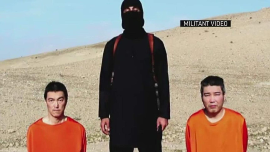 Japanese captives threatened in IS video