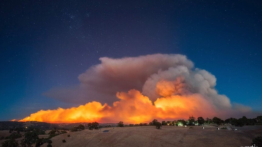 Bushfire in the Adelaide Hills
