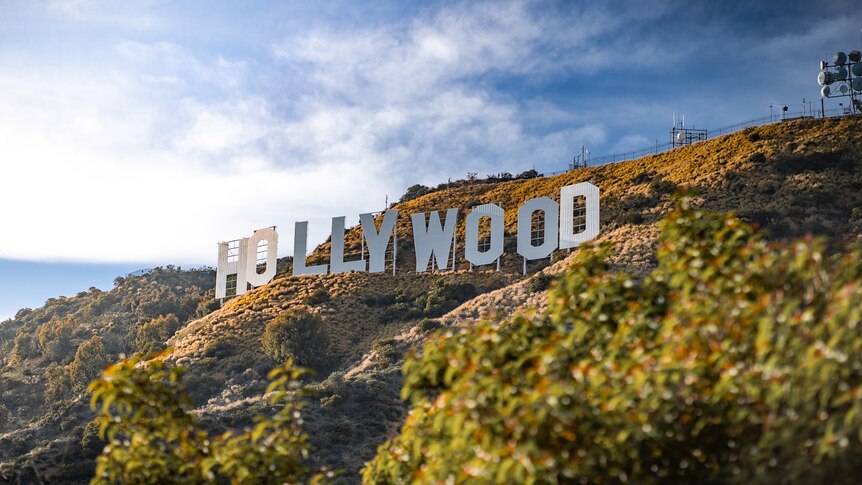 Hollywood_sign_in_Los_Angeles