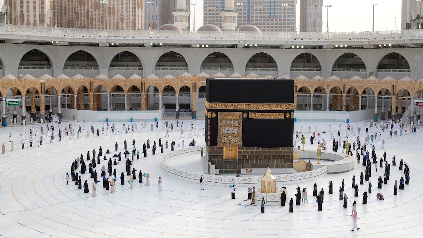 Australian Muslims 'devastated' by Saudi Arabia's new Hajj pilgrimage lottery