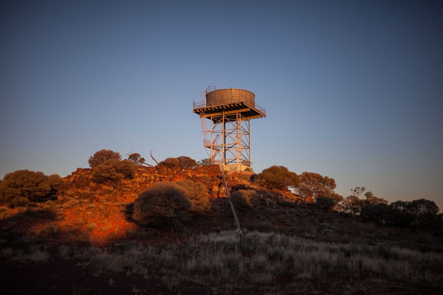 A water tower in Laverton, WA.