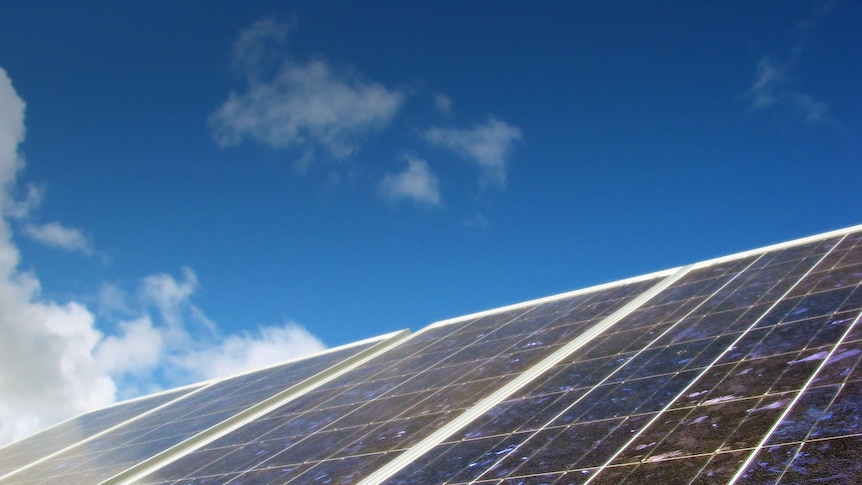 Fiji solar project gathering energy