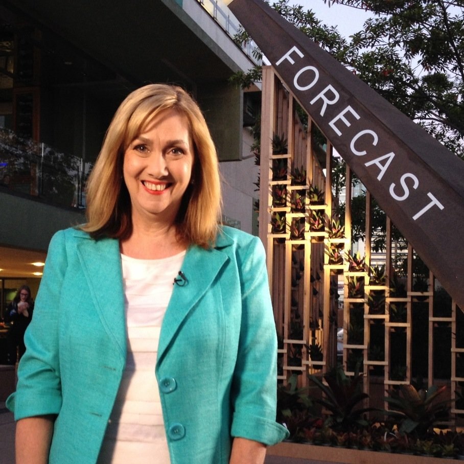 Jenny Woodward celebrates 30 years as ABC News Queensland's weather