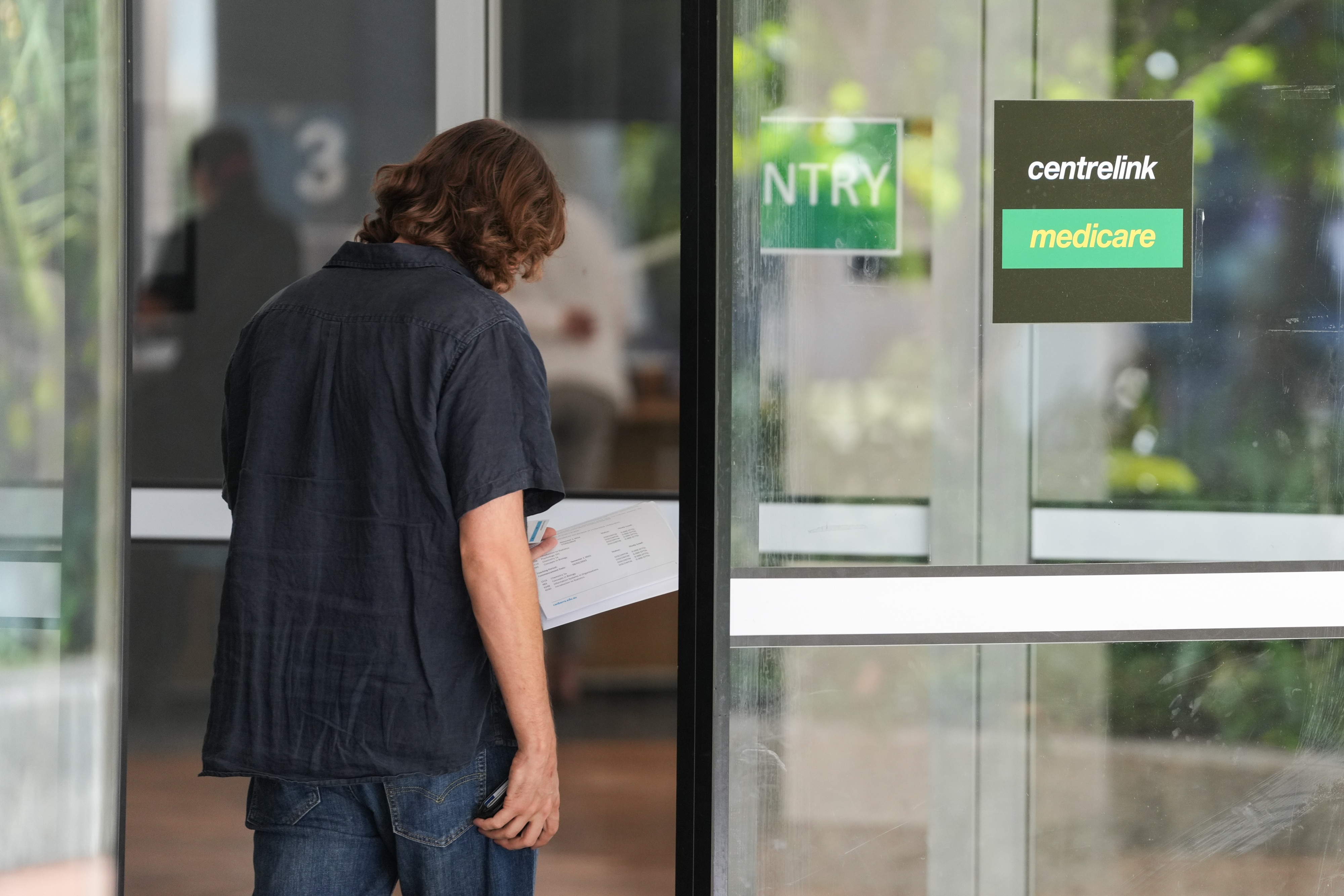 RBA Faces Pressure From Low Unemployment