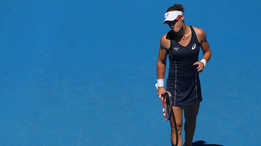 Stosur contemplates mid-court