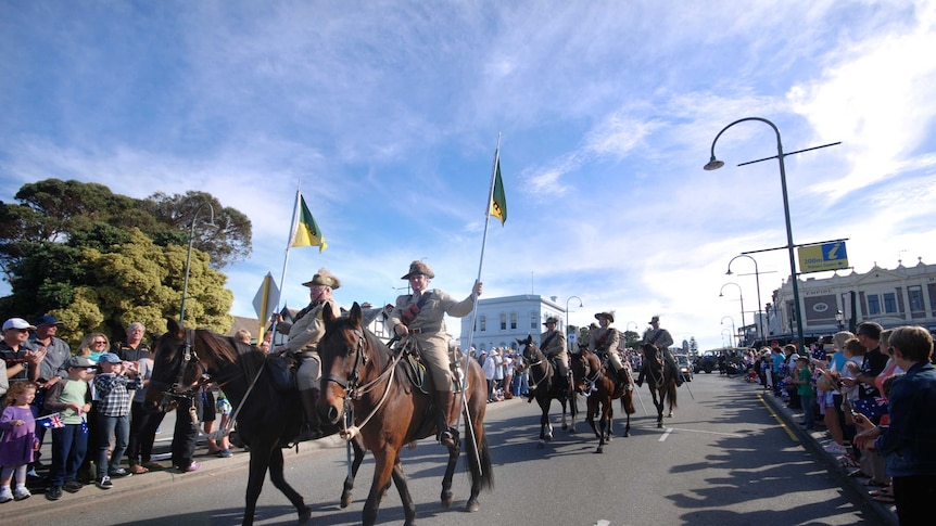 2013 ANZAC horse parade through York Street, Albany.
