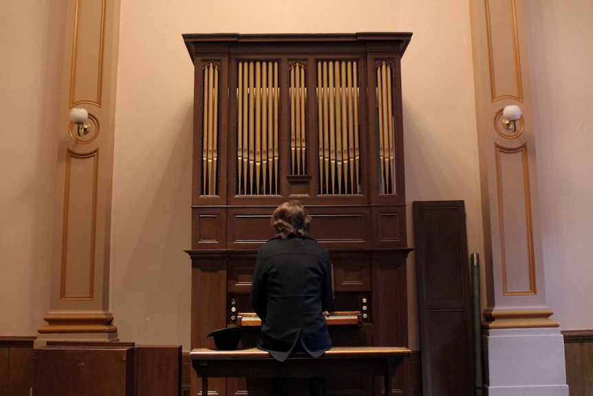 The historic Beechworth Town Hall organ is returned to its home.
