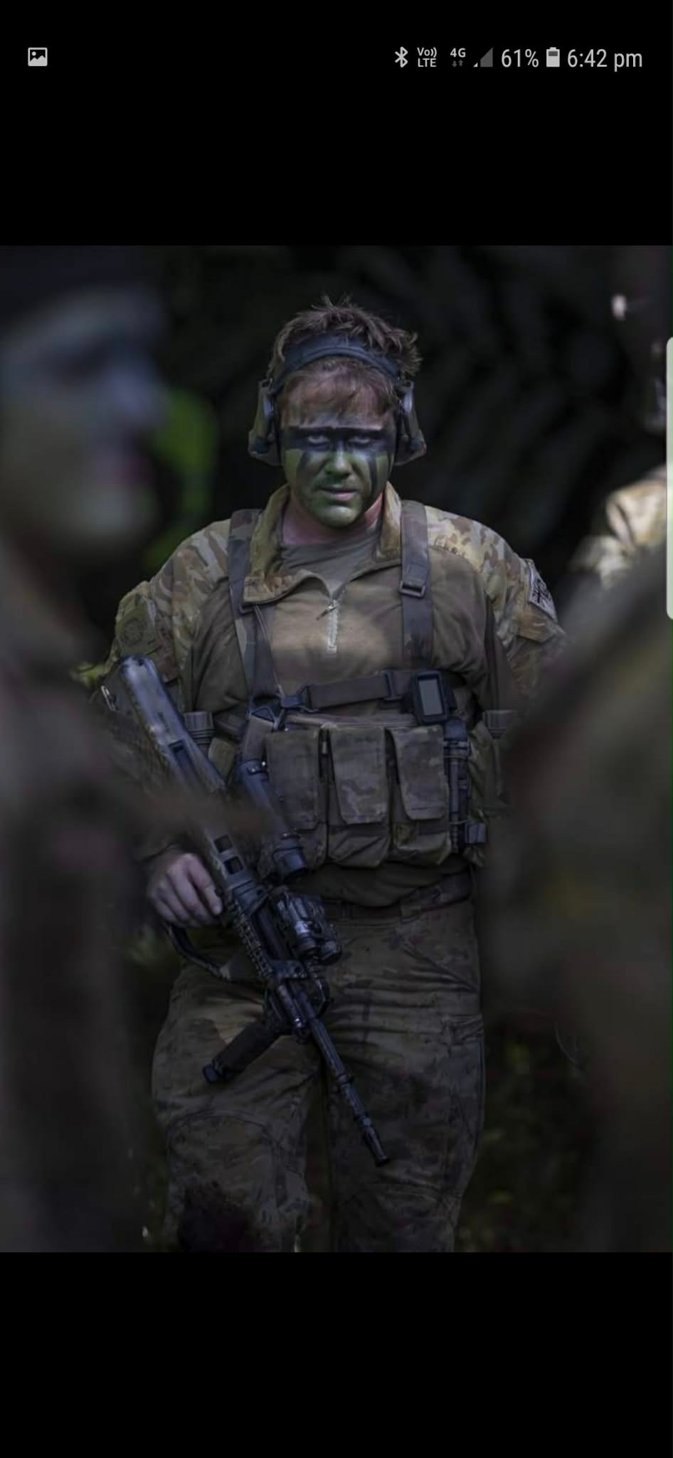 Authorities investigate reports former ADF soldier killed in Ukraine
