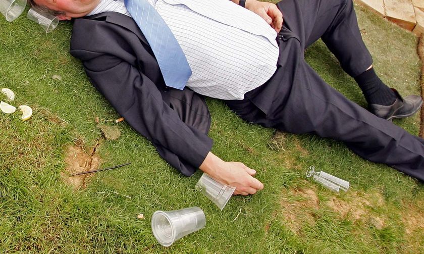 Confusion over binge-drinking guidelines - ABC News