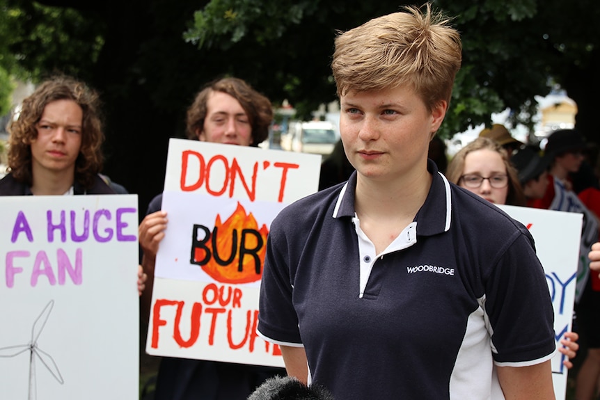 Woodbridge student Imogen Viner at climate action rally, Hobart, 29 November 2018.