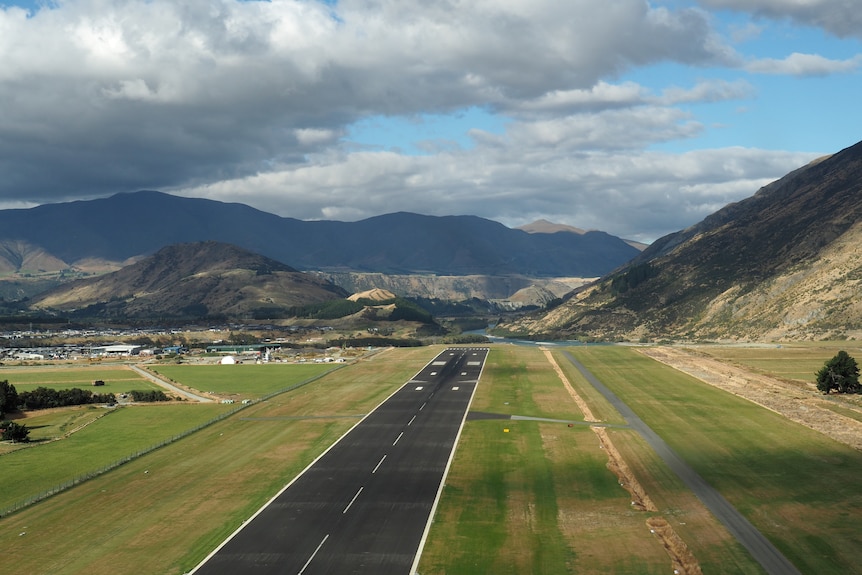 An image of the Queenstown airport runway.