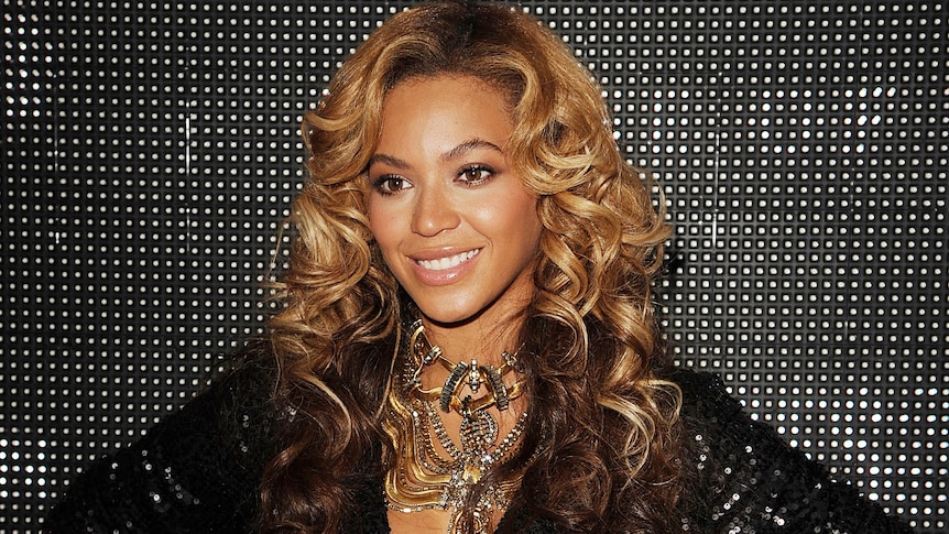 Beyonce Knowles at The Launch Of House Of Dereon By Beyonce And Tina Knowles at Selfridges