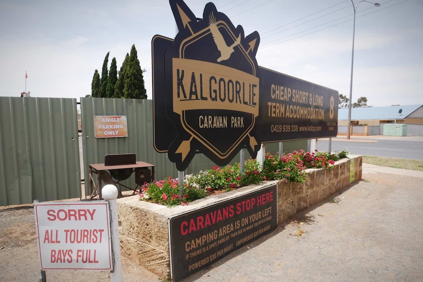 A picture of a sign outside Kalgoorlie's caravan park