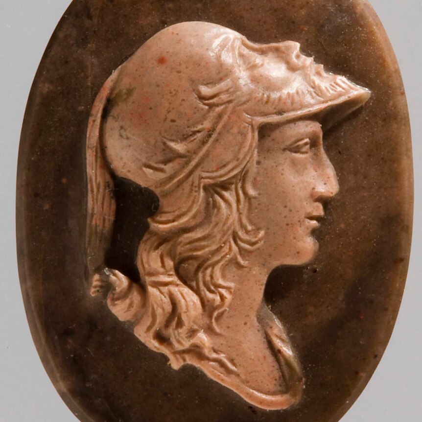 Cameo head of Alexander the Great in helmet