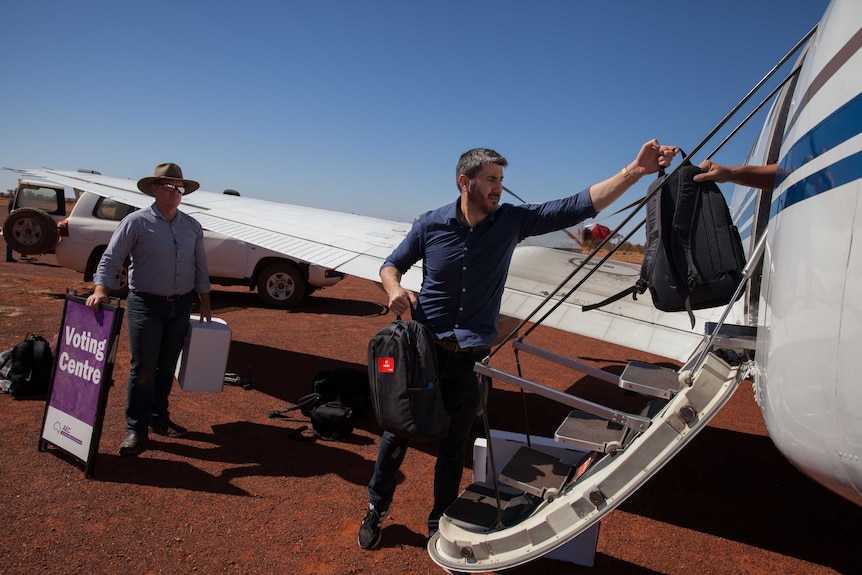 AEC staff pack a charter plane with election material in remote WA.