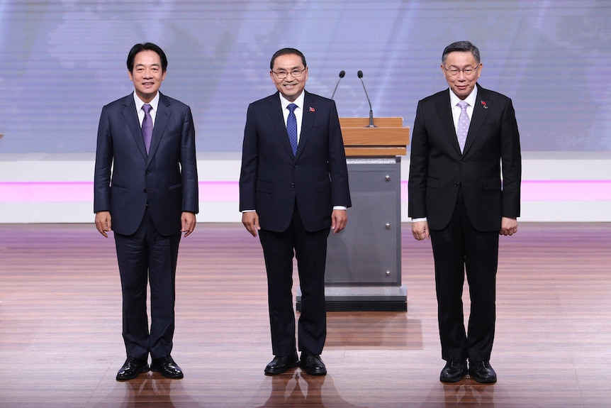 12月30日，参加1月13日台湾总统大选的三位候选人举行了唯一一场辩论会。