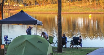 Camping at Wivenhoe Dam