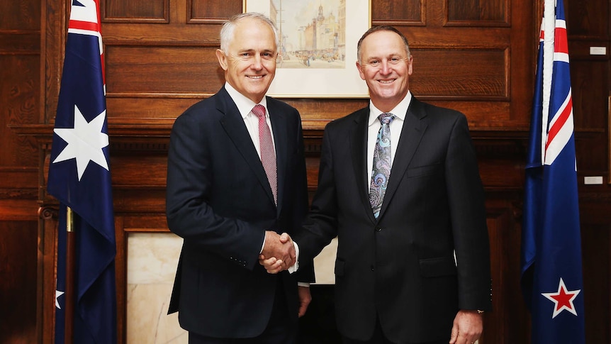 Prime Minister Malcolm Turnbull shakes hands with New Zealand Prime Minister John Key