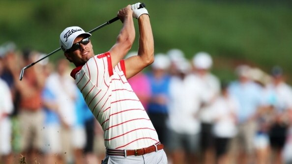 Adam Scott takes a shot at the Player's Championship