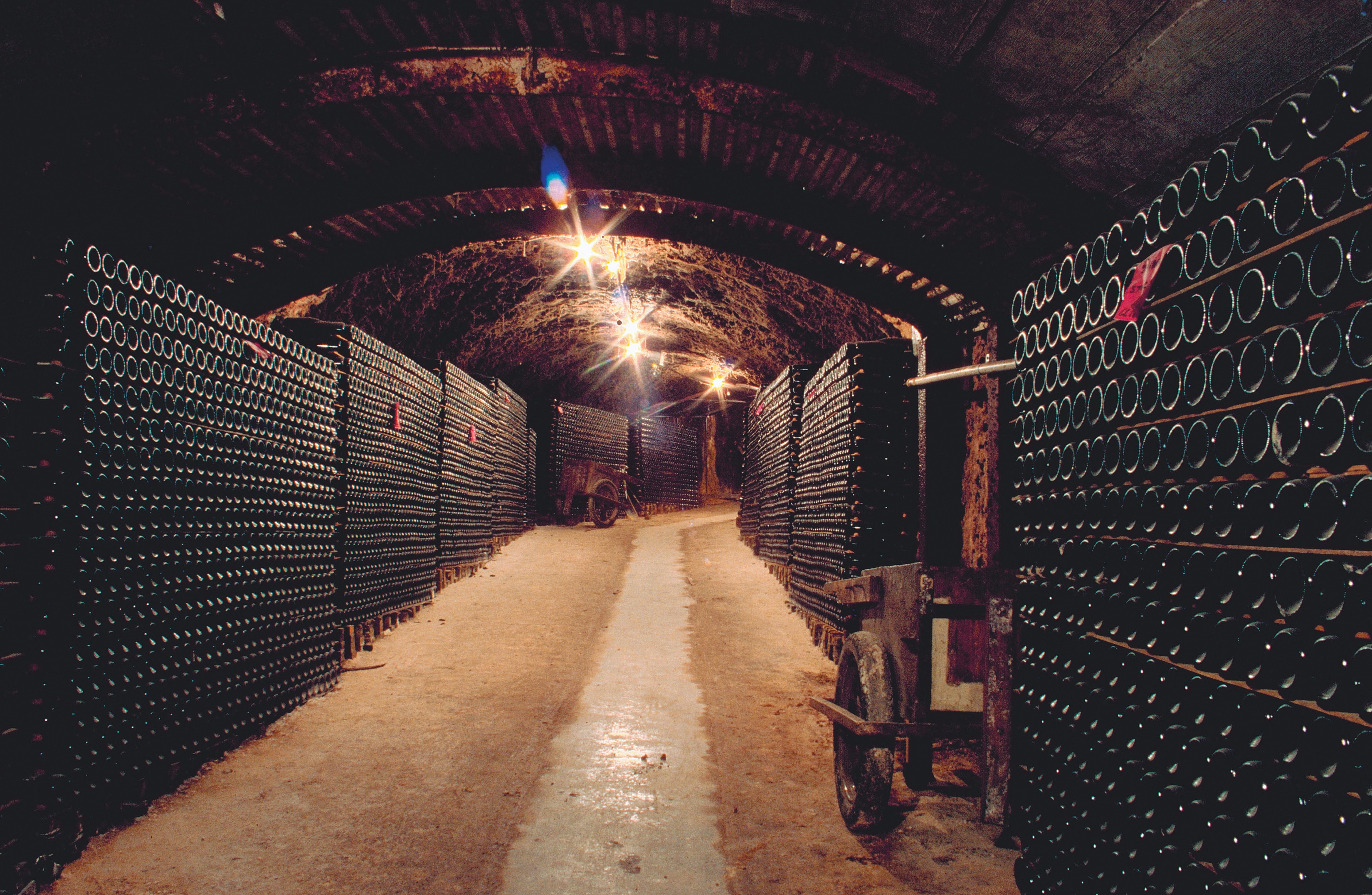 Historic winery sold to Victorian company with plans to restart production