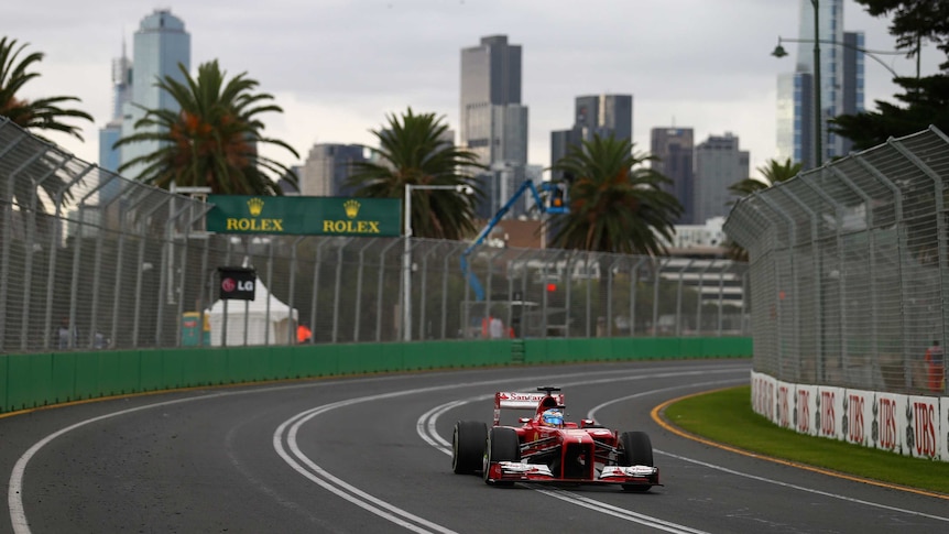 Alonso powers on at Albert Park