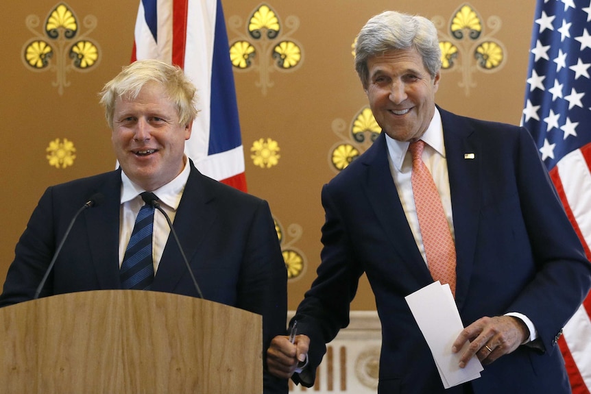 Boris Johnson and John Kerry at a press conference.