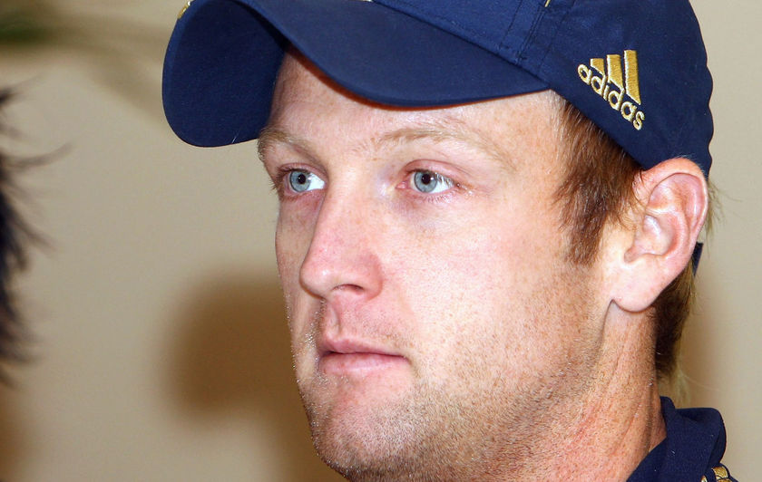 Cricket: Cameron White - "Why would Matt Short leave Adelaide Oval... to potentially come bat at Docklands" — Best of ABC Sport Podcast cover