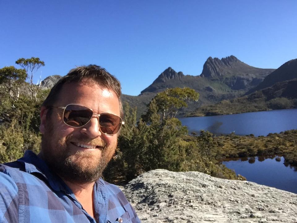 Jon Kudelka, Walkley-winning Tasmanian cartoonist, dies from brain cancer