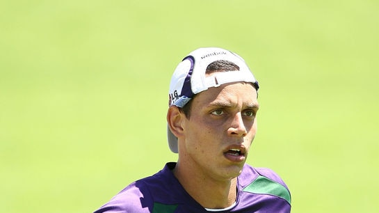 Johnson trains with Dockers