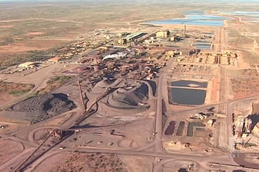 Legislation paved way for Olympic Dam mining expansion by BHP Billiton