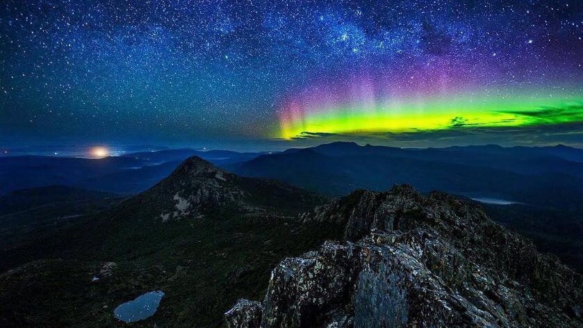 Aurora Australis from the summit of Hartz Mountain in southern Tasmania, by Instagram @shaunmittwollen.