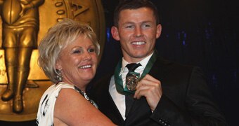 Todd Carney with his mum Leanne in 2010.