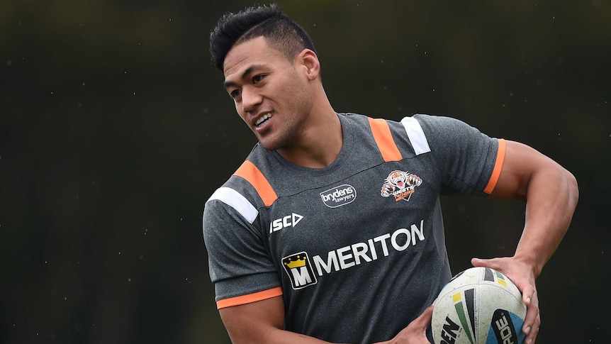 Ex-Wests Tigers back Tim Simona has apologised following his NRL deregistration.